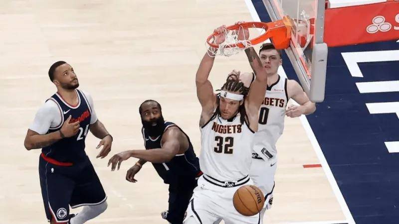 把乔治离开当机会的鲍威尔为什么会被洛杉矶快船交易