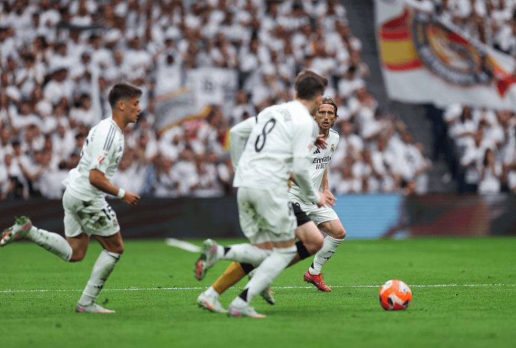 姆巴佩双响 皇马2-0皇家社会