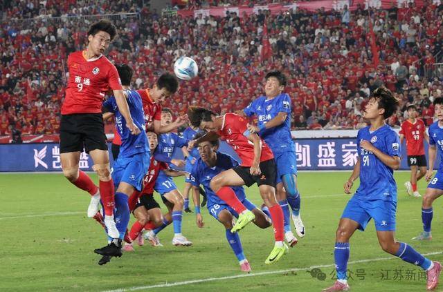 马宁、麦麦提江领衔，“苏超”集齐“顶配裁判天团”！