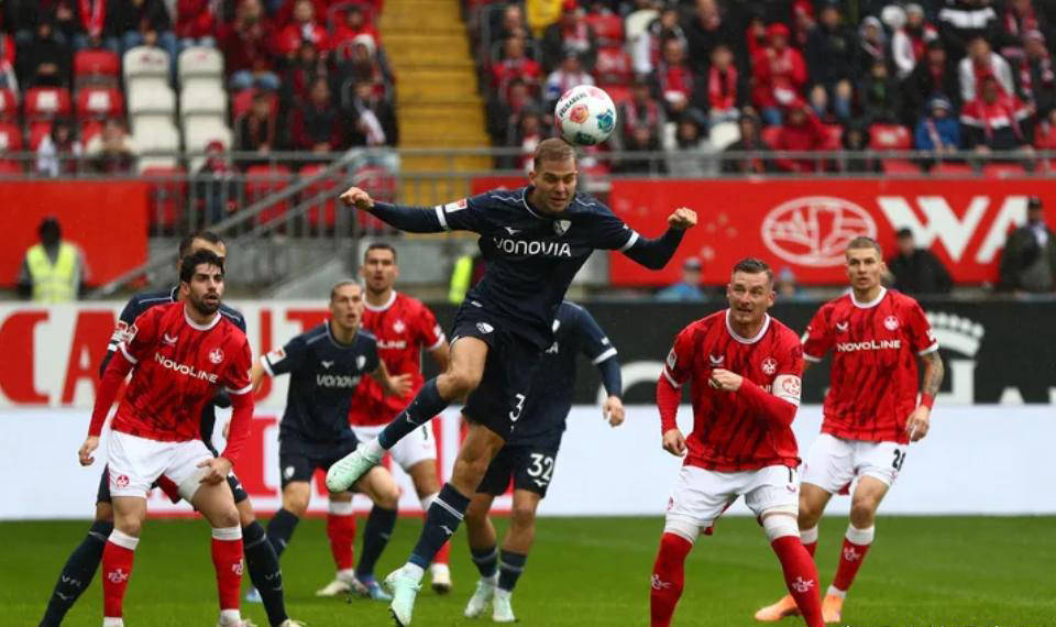 凯泽斯劳滕3-2力克波鸿，普尔塔因梅开双响