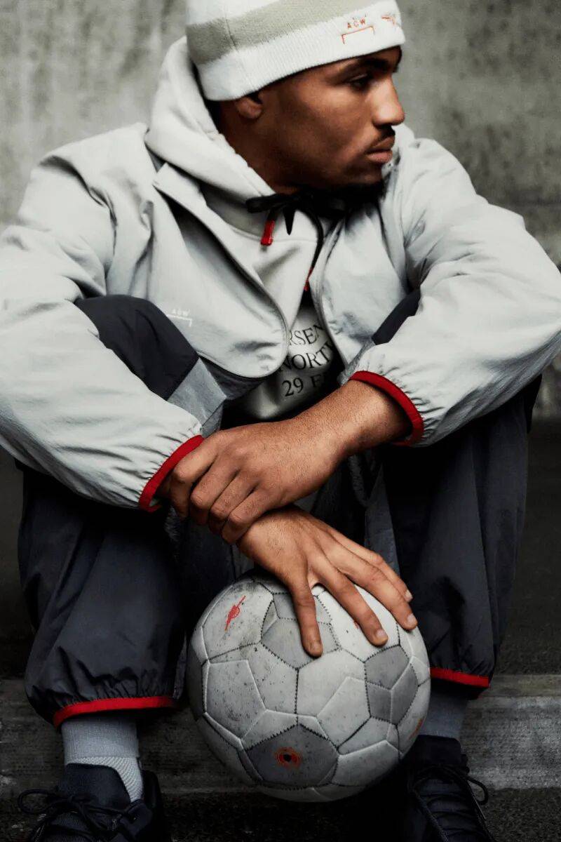 阿森纳携手 A-COLD-WALL 推出街头服饰系列