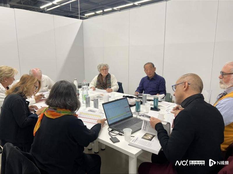 韩玉臣再次荣任佛罗伦萨国际当代艺术双年展评委