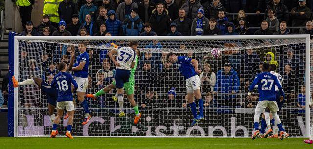 英超｜热刺胜埃弗顿