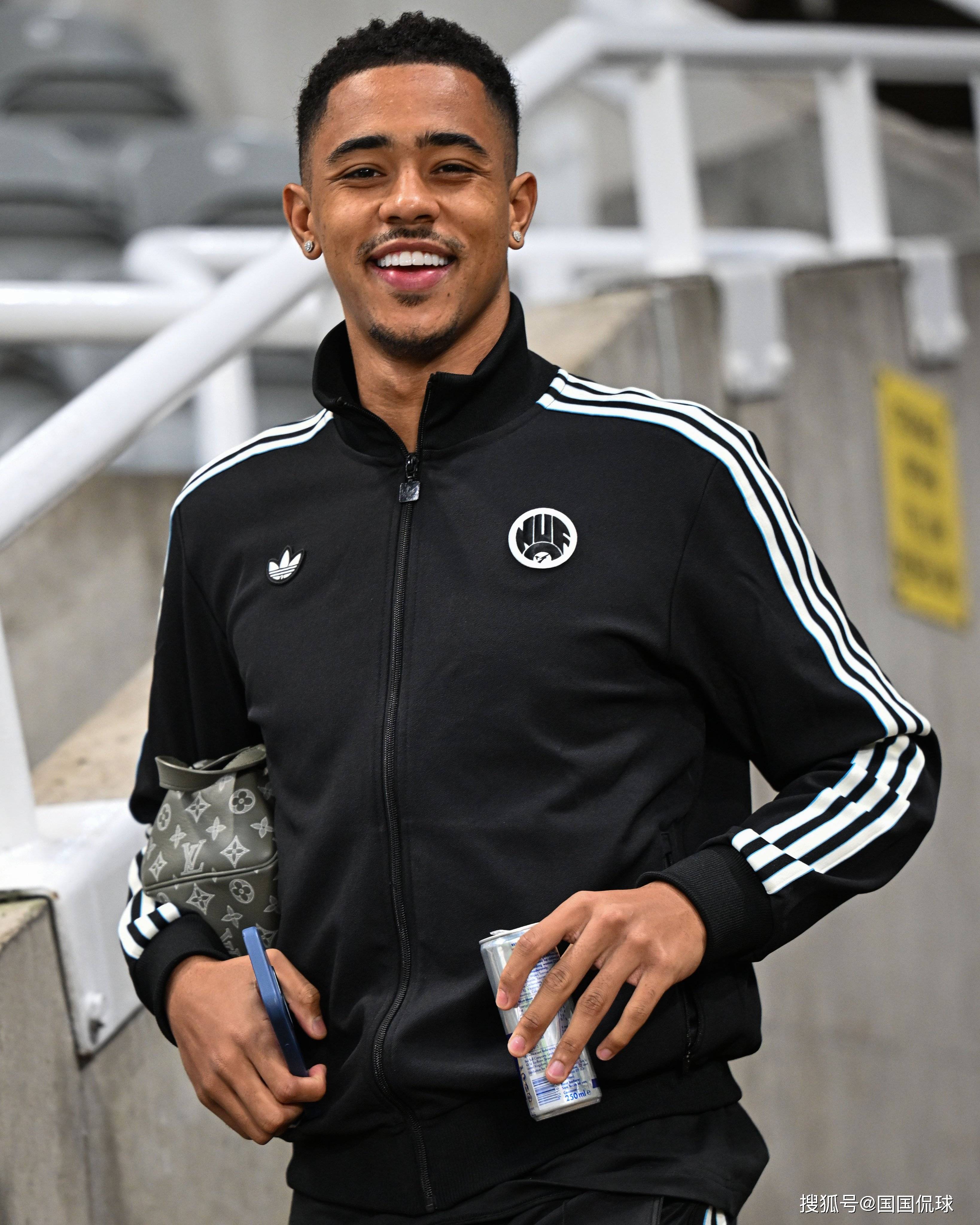 英超前瞻比分预测:西汉姆联VS纽卡斯尔