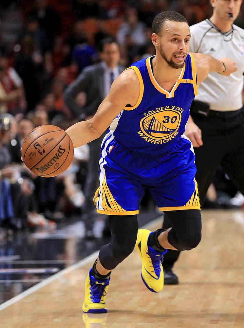 NBA赛场激情四溢,金州勇士险胜拖入抢七大战,结果如何?