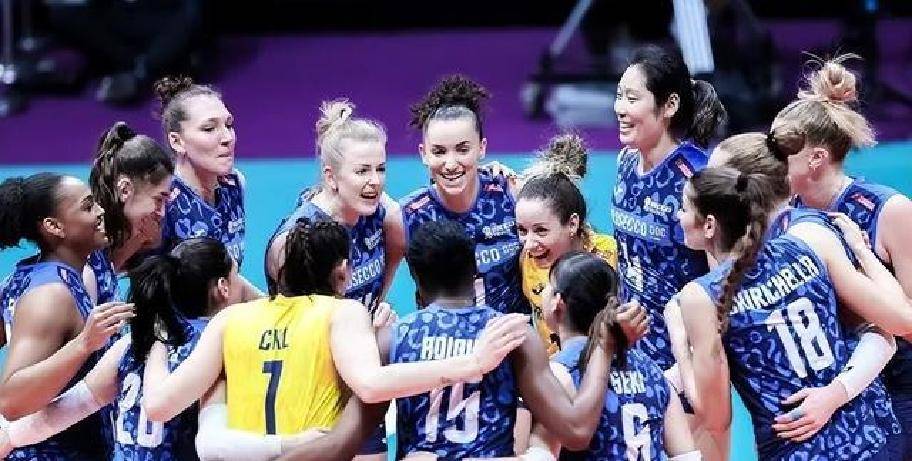 3-2险胜!科内利亚诺12连胜领跑意甲,朱婷归队备战世俱杯